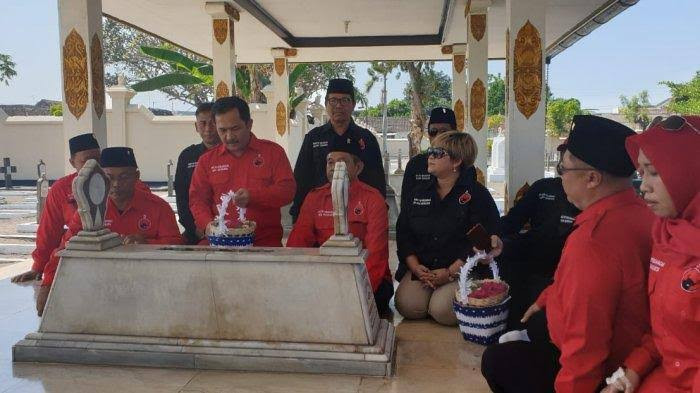 Milenial Yogyakarta Jadi Pelopor Perlawanan Ancaman Radikalisme Ketua DPC PDI Perjuangan Kota Yogyakarta, Eko Suwanto, menilai usia